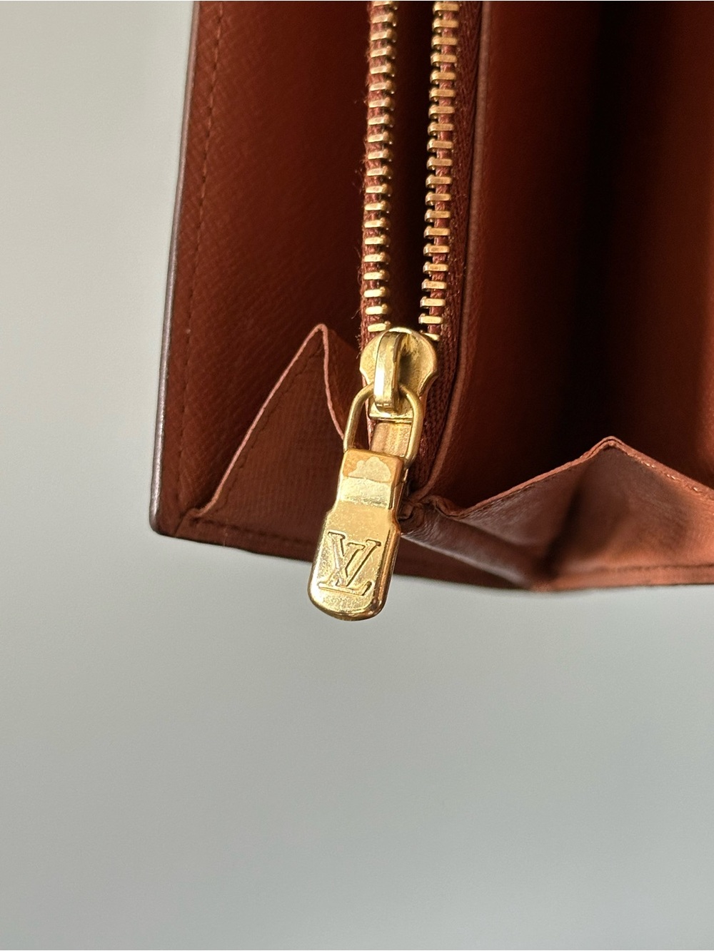 Louis Vuitton Monogram Snap Long Wallet w/ Chain - Picture 17 of 17